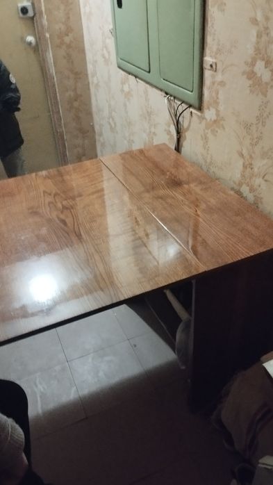 Стіл книжка міцний