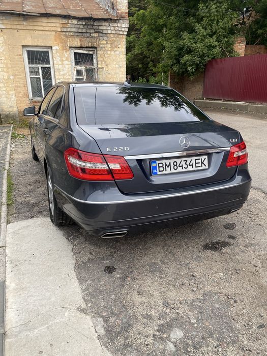 Mercedes-Benz E-class w212 2011р