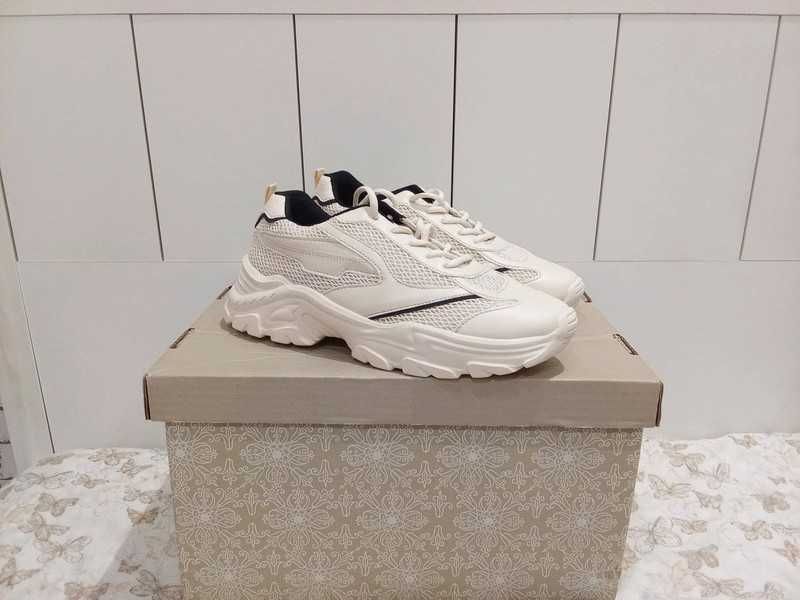 damskie sneakersy marki Rainbow roz. 41 wkładka 27 cm nowe