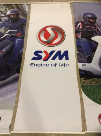 Продам баннер SYM