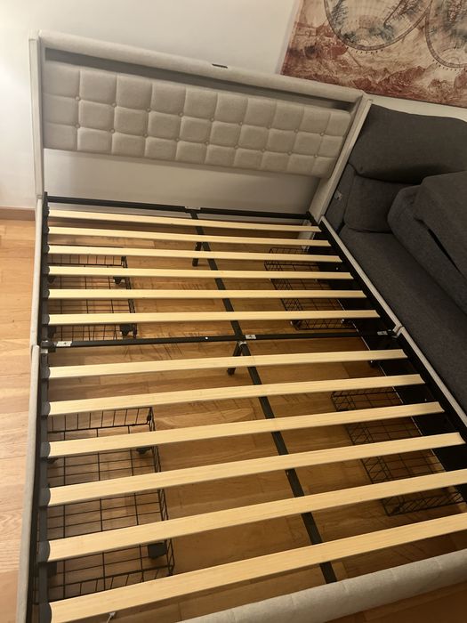 Cama de casal estofada com led  - novo