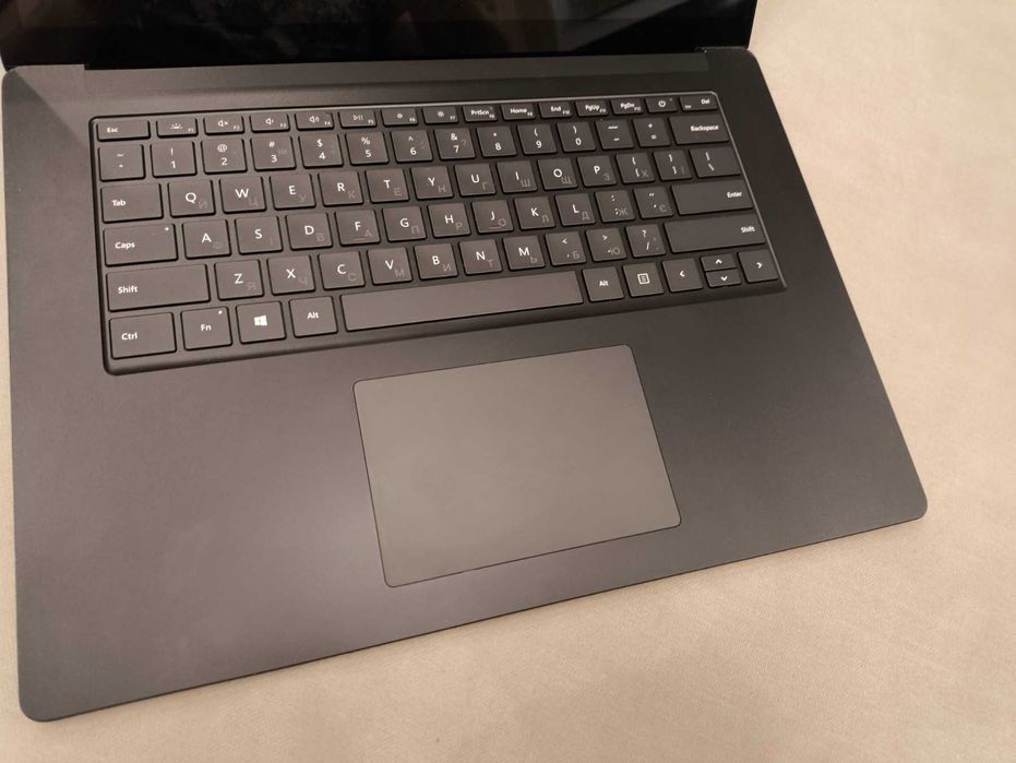 Microsoft Surface Laptop 4 15" Intel i7-16gb RAM-256gb SSD-тачскрін