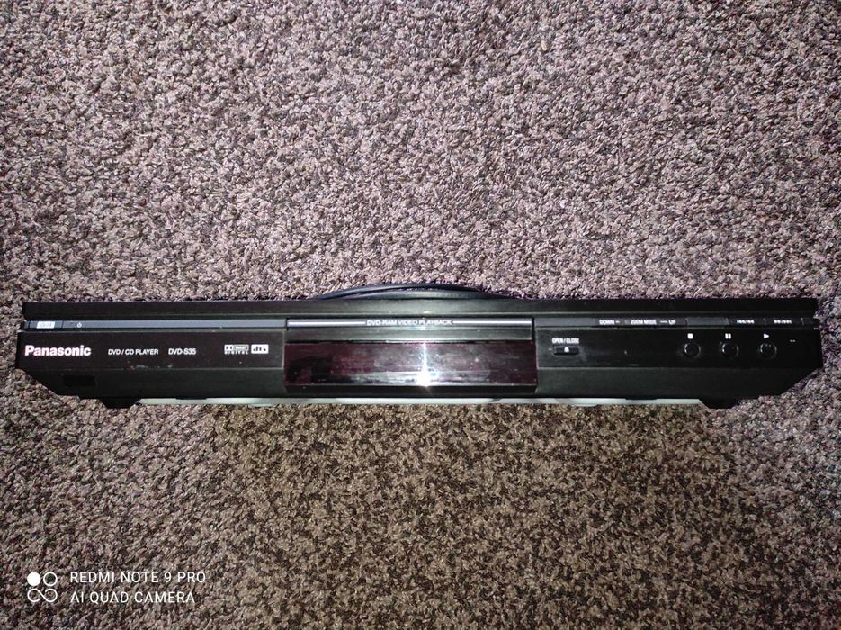 Odtwarzacz DVD-S35