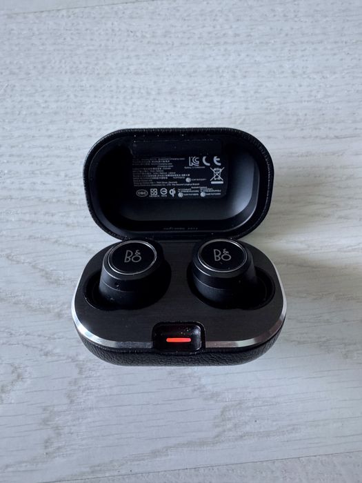 Bang & Olufsen - B&O Play E8 2.0