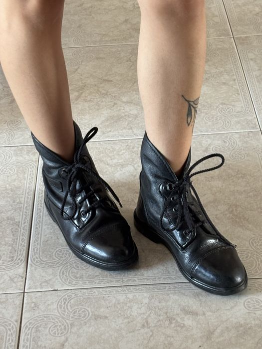 Botas de pele