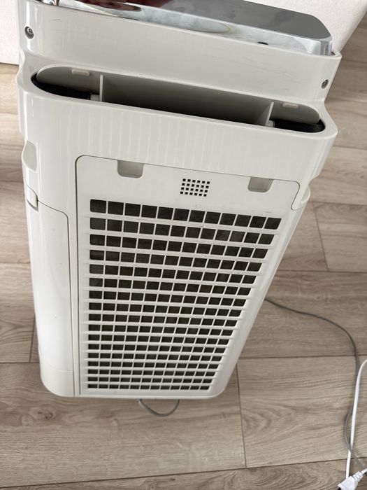 Oczyszczacz i nawilżacz powietrza Sharp KC-D50EU-W