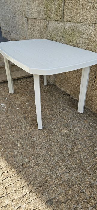 Mesa resina de jardim  retangular