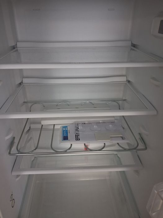 Lodówka IKEA EFFEKTFULL A+ sprawna w dobrym stanie odbiór od ręki