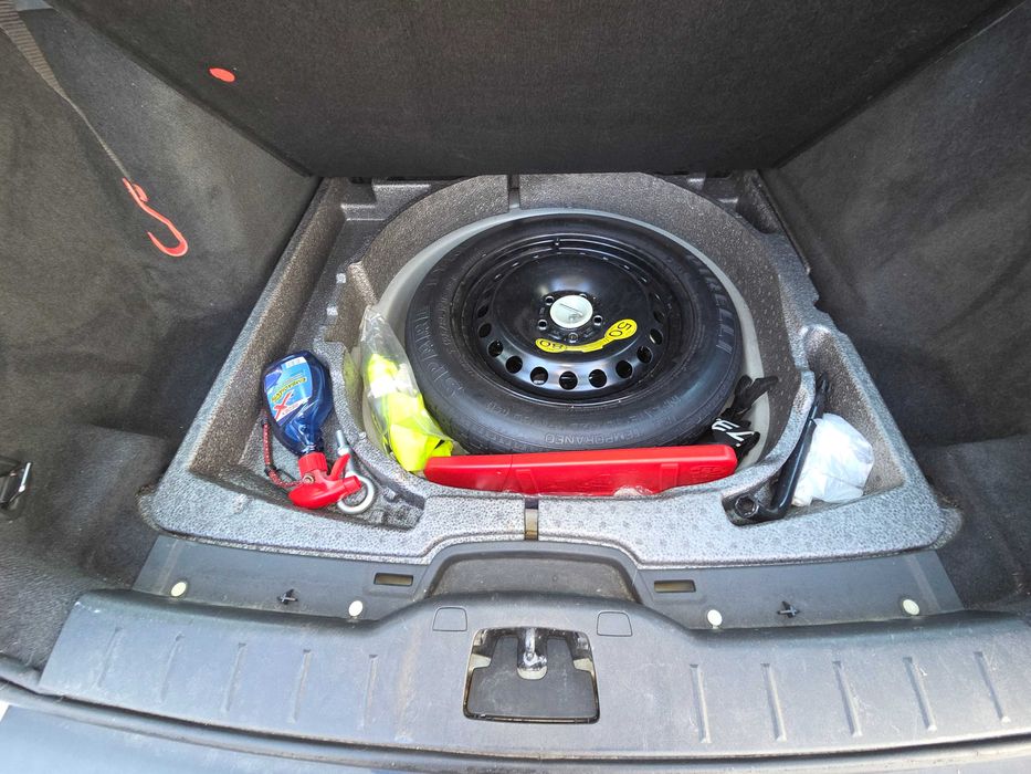 VOLVO V50 2.0 D 2005