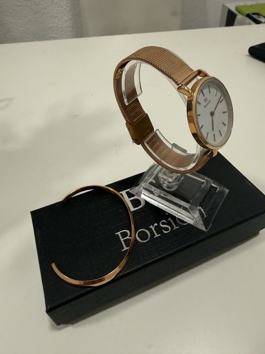 Relogio feminino com bracilete