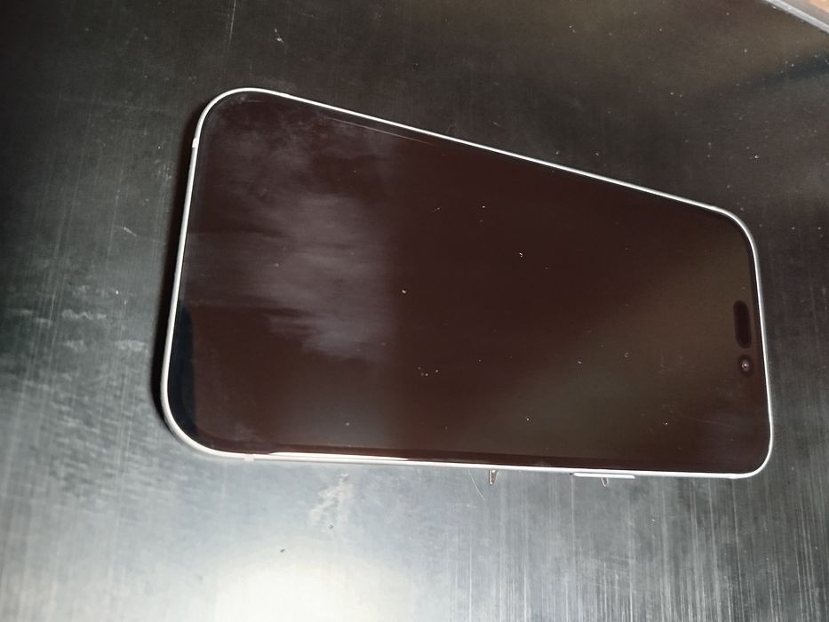 iPhone 15 128GB Версія Е-Sim