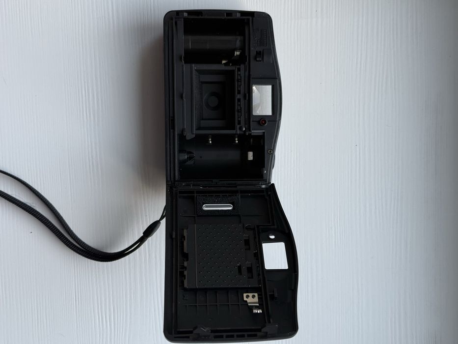 Yashica Clearlook FF aparat kompaktowy