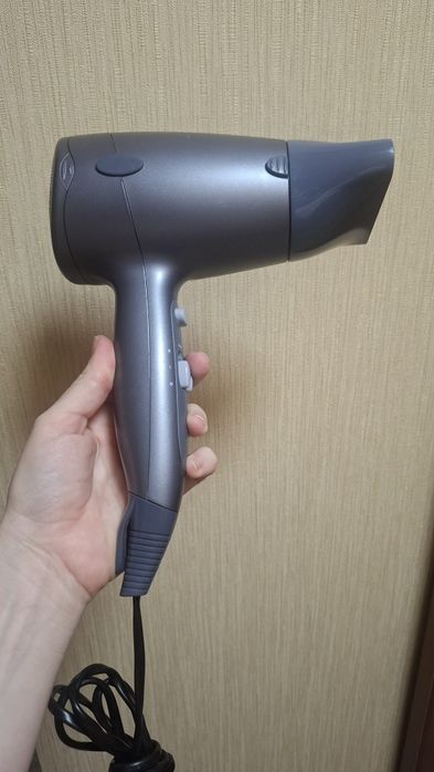 Фен  для волосся Philips