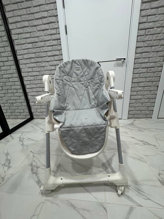 Столик для годування ТОРГ