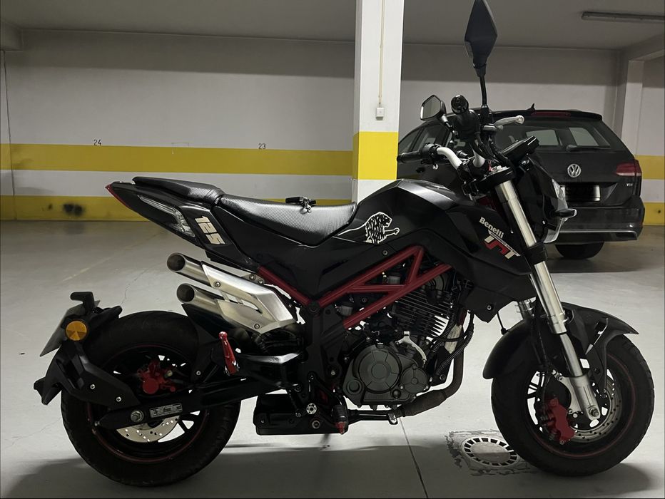 Mota Benelli Tnt 125