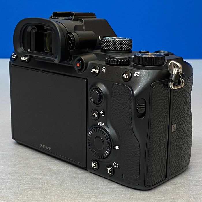 Sony Alpha A7 III (Corpo) - 24.2MP