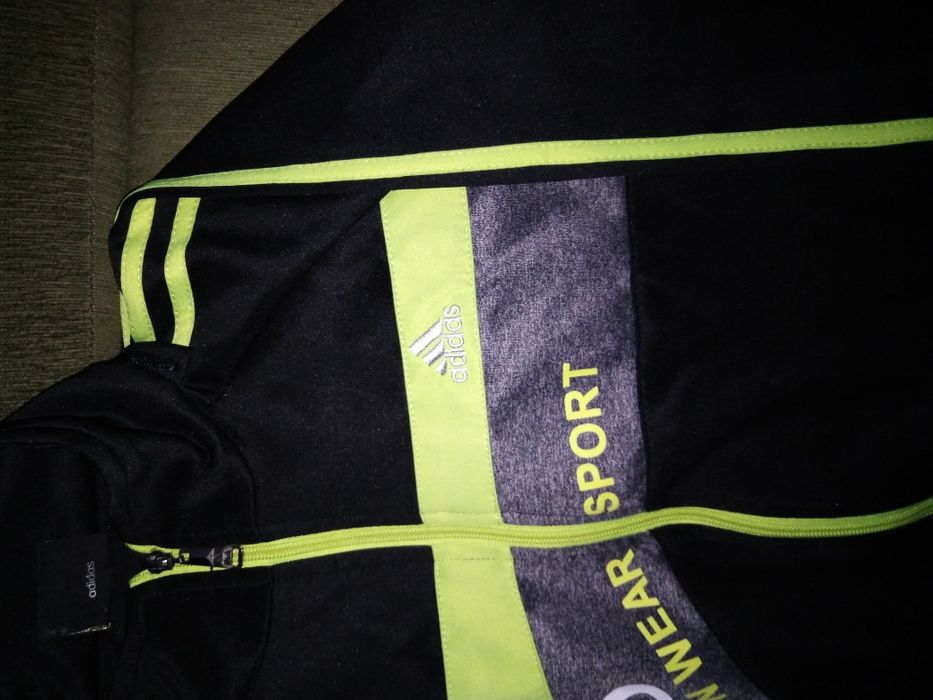 Кофта adidas на молнии