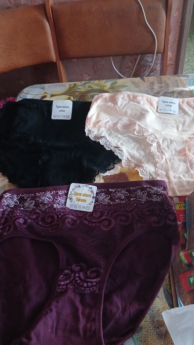 Продам новые детские трусы для девочек и мальчиков.