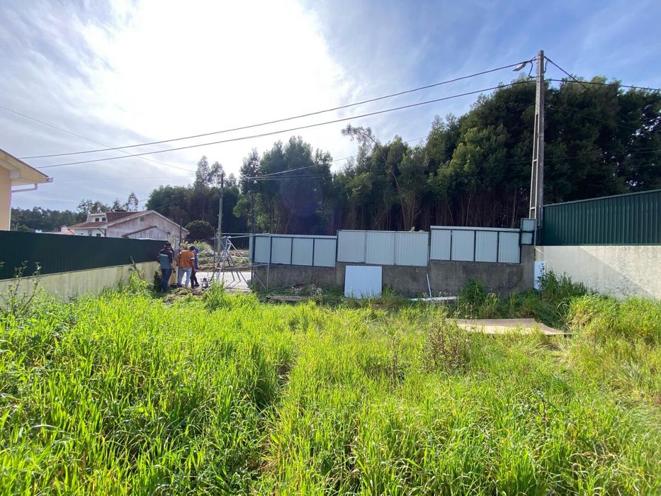 Terreno urbano 290 m2, murado, particular, para moradia