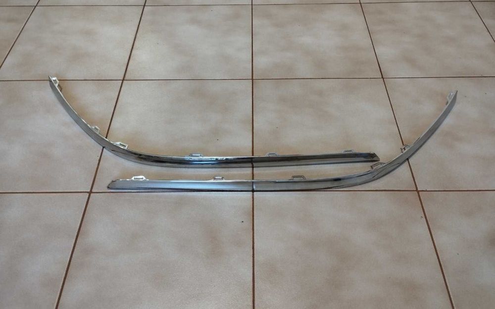 Молдинг заднього бампера VW Passat B7 eur