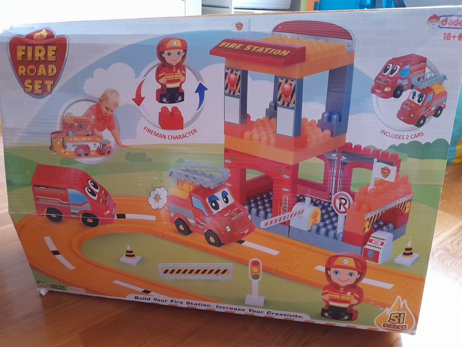 Blocos infantis  quartel e pista de bombeiros