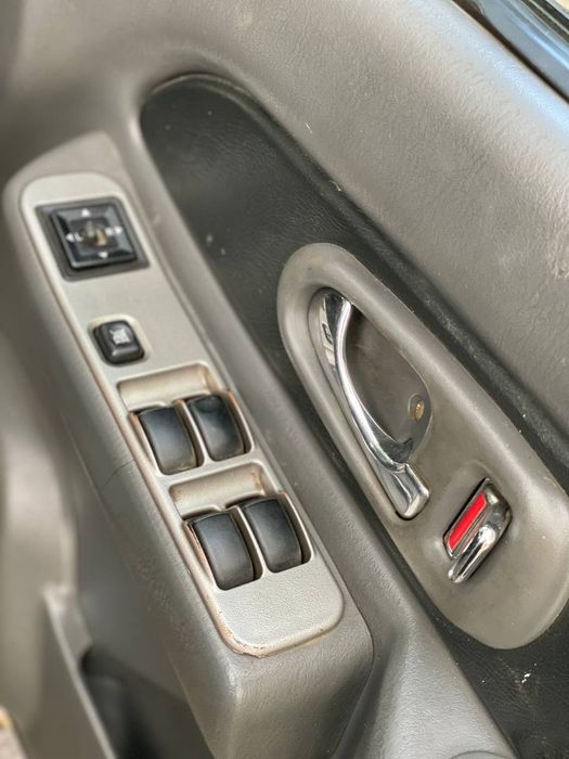 Mitsubishi L200 2.5 дизель – надежный рамный пикап