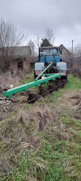 Продам трактор т150