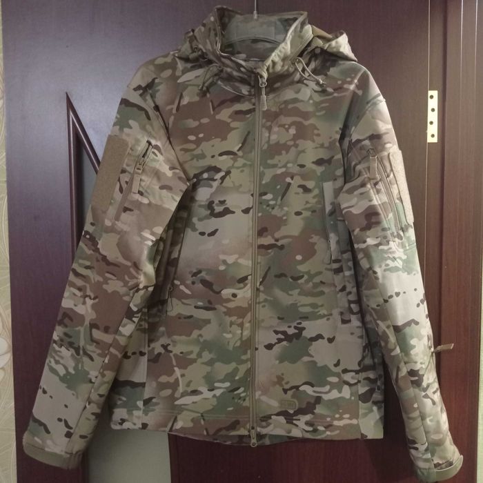 Тактична куртка М-TAC розмір м 48 вживана 1 раз