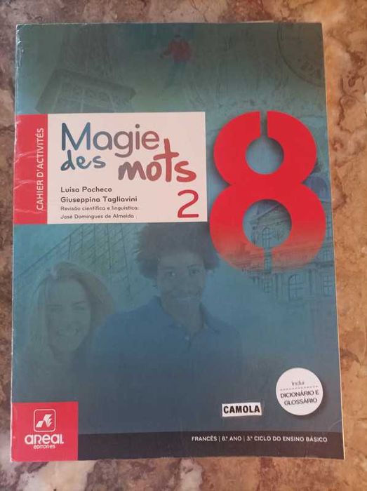 Francês. Magie et des mots 8o ano, caderno de atividades.