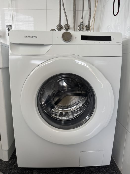 Máquina de lavar roupa Samsung
