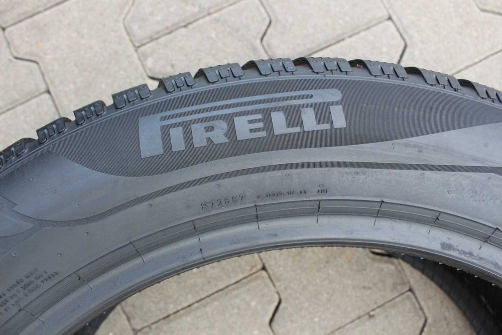 Opona zimowa 235/55/19 Pirelli Winter Scorpion 105H 2023