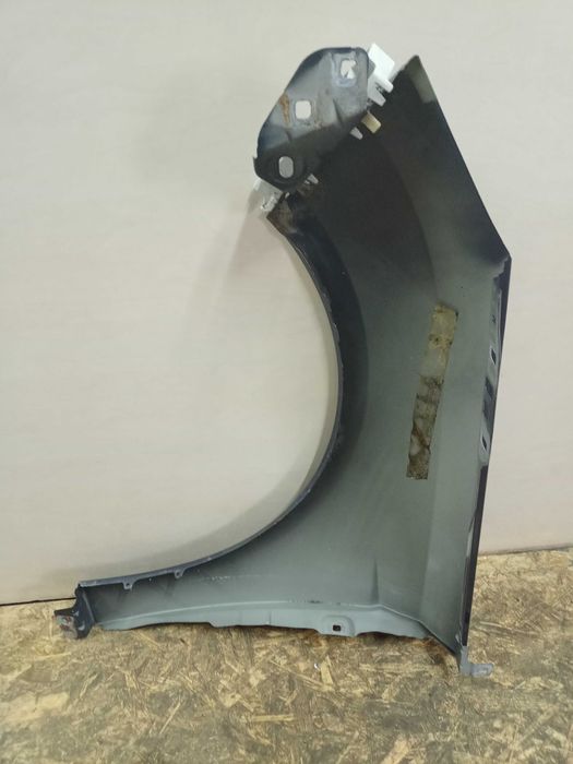 Ford Focus MK 3 błotnik przedni przód prawy kolor EB oryginał demontaż