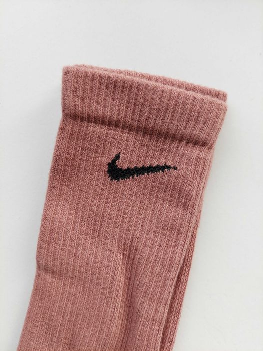 Ciemny brudny pudrowy róż skarpety NIKE oryginalne rozmiar 42-46
