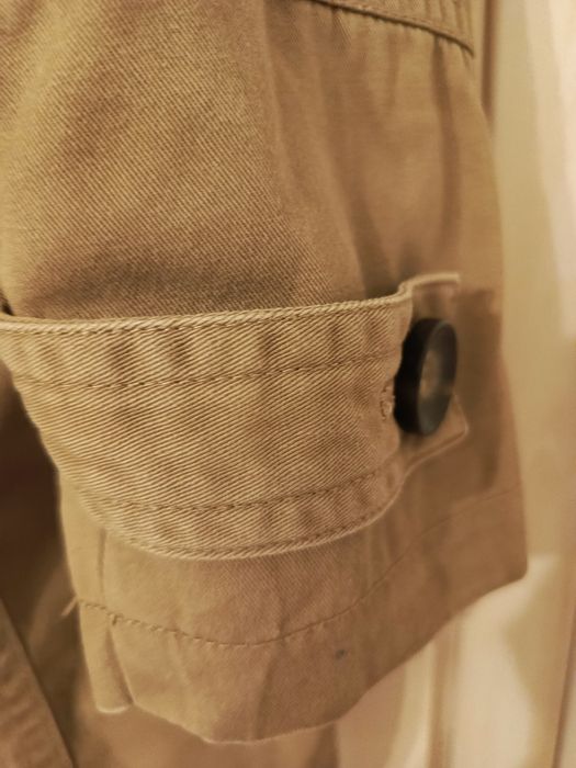 Płaszcz wiosenny z paskiem regulowanym