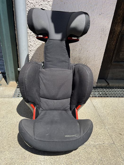 Cadeira auto Bebeconfort com isofix