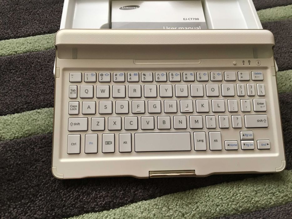 Teclado Samsung Galazy Tab S8.4'White (NOVO)