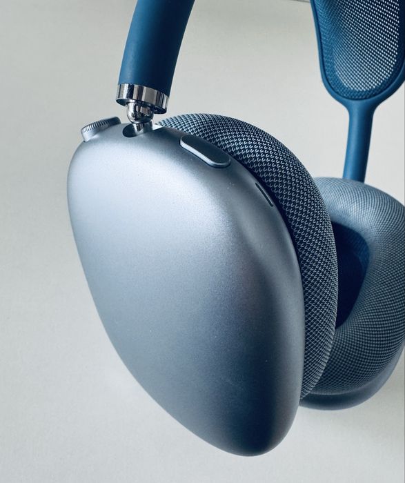 AirPods Max Blue