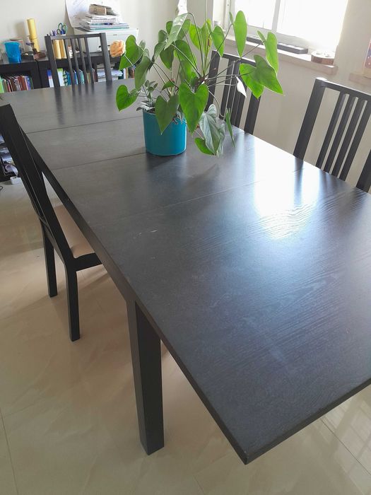 Mesa de jantar modelo descontinuado IKEA