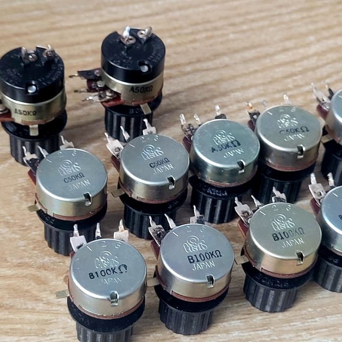 Potencjometry, gniazda, przełączniki