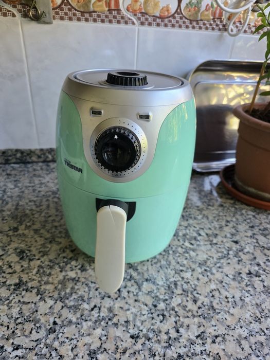 Fritadeira sem Óleo / Airfryer Tristar Verde Água – Funcional