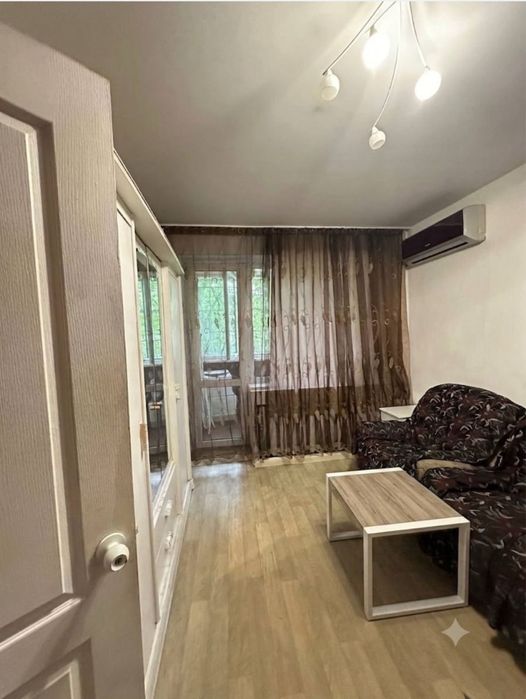 Продам 2 квартира пр Слобожанский