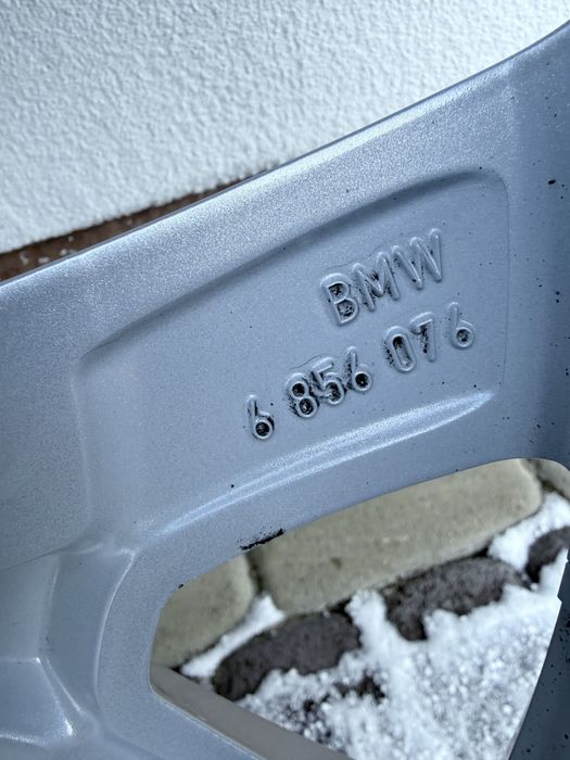 Оригінальні диски BMW X1/X2/3seria шини Pirelli 205/60R17 (комплект)