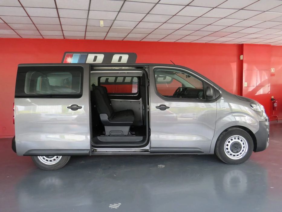 Opel Vivaro 1.5 CDTi L2H1 Essentia Inc
