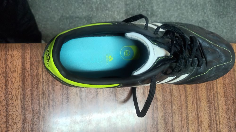 Chuteiras Adidas 11 pro