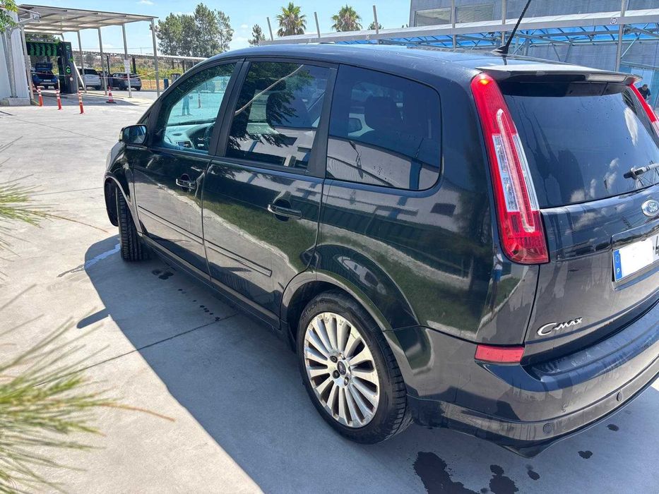 Ford C-Max — fotografia 3