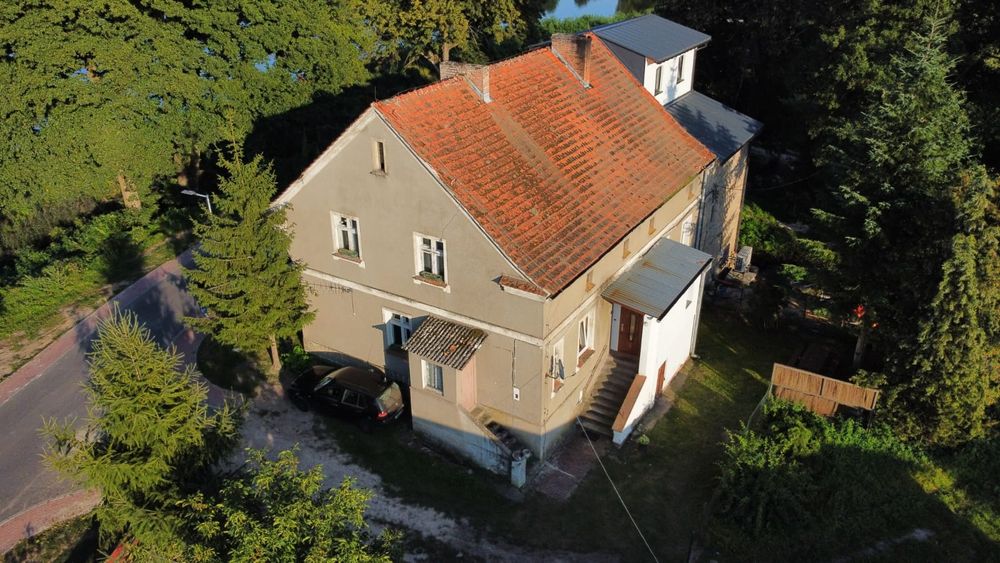 Sprzedam połowę domu