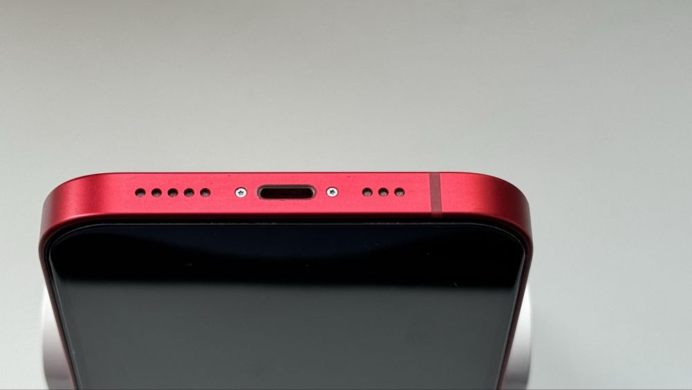 iPhone 13 256 Red. Neverlocked SN D7PHP212J3