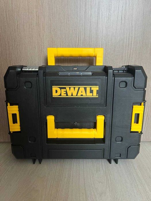 Професійний  Безщітковий набір DeWalt Гайковерт та шурупокрут