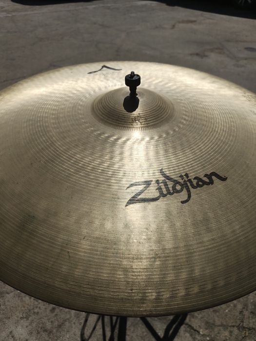 Zildjian A-Series Medium Ride 24"