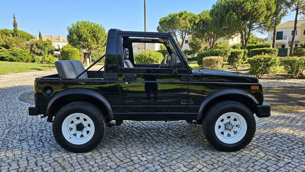 Suzuki Samurai SJ410